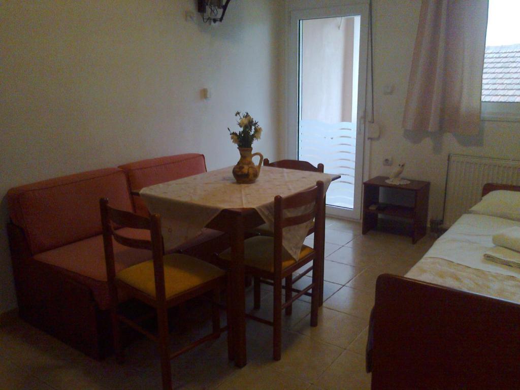 Phyllis Maisonettes Kallithea  Стая снимка