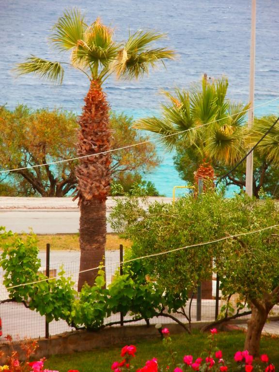 Phyllis Maisonettes Kallithea  Екстериор снимка